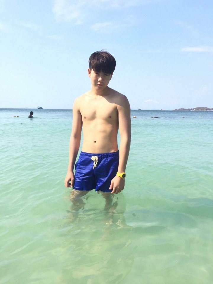 หุ่นละลาย