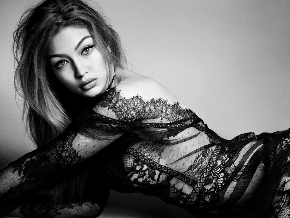 Gigi Hadid @ Vogue Japan December 2016