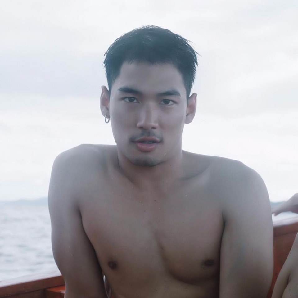 น้ำเอ่อปริ่มนอง