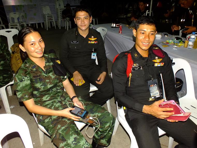 ไปเจอคนดีมา-33 23-10-59 มาทำดีเพื่อพ่อ #ทำดีเพื่อพ่อ