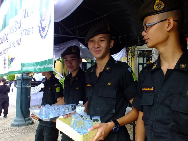 ไปเจอคนดีมา-36 24-10-59 มาทำดีเพื่อพ่อ #ทำดีเพื่อพ่อ