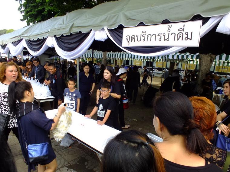 ไปเจอคนดีมา-37 24-10-59 มาทำดีเพื่อพ่อ #ทำดีเพื่อพ่อ