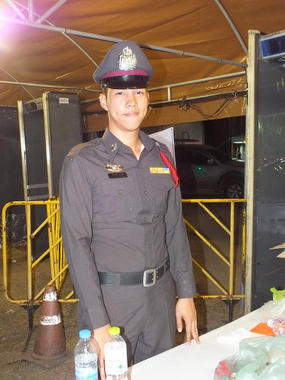 ไปเจอคนดีมา-41 24-10-59 มาทำดีเพื่อพ่อ #ทำดีเพื่อพ่อ