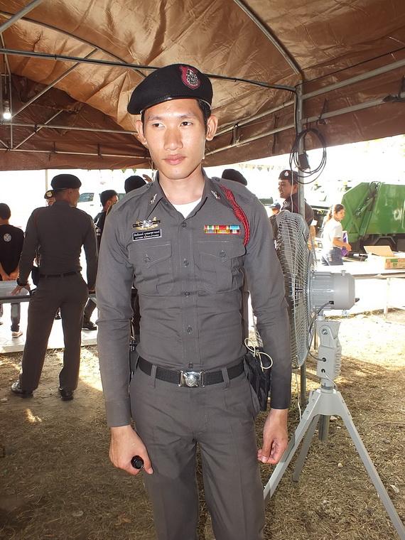 ไปเจอคนดีมา-42 25-10-59 มาทำดีเพื่อพ่อ #ทำดีเพื่อพ่อ