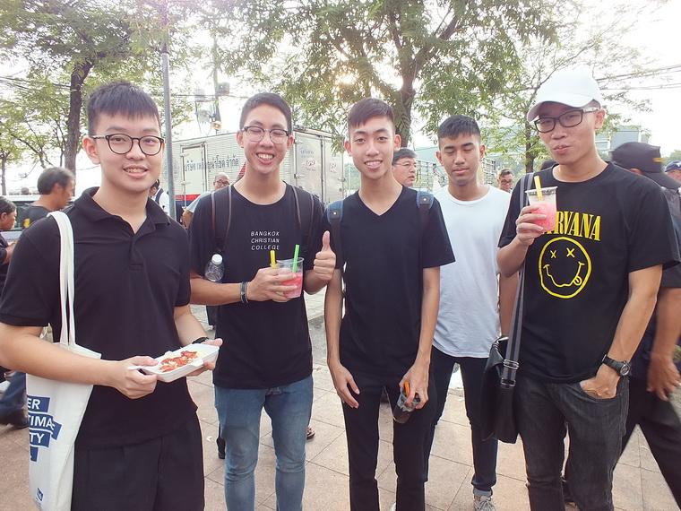 ไปเจอคนดีมา-45 25-10-59 มาทำดีเพื่อพ่อ #ทำดีเพื่อพ่อ