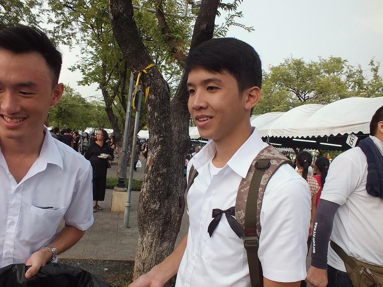 ไปเจอคนดีมา-45 25-10-59 มาทำดีเพื่อพ่อ #ทำดีเพื่อพ่อ