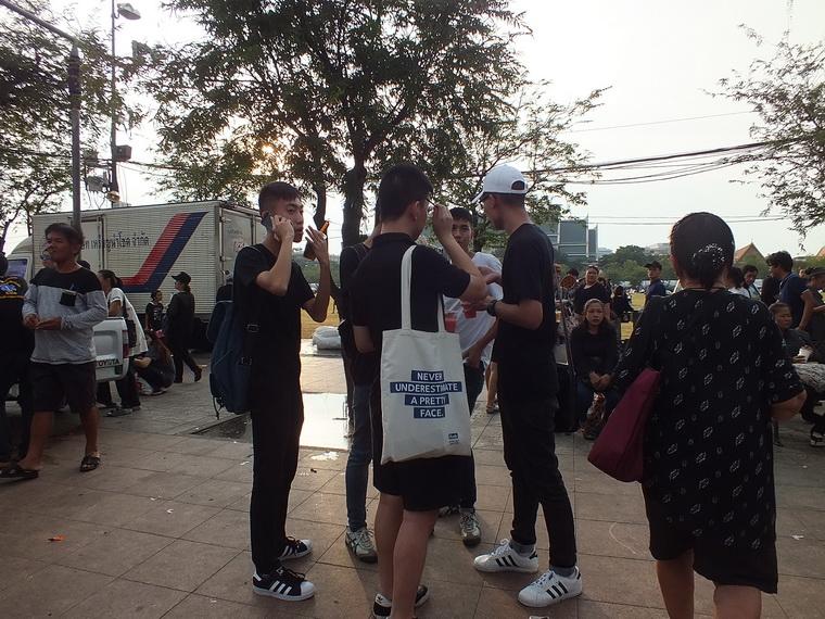 ไปเจอคนดีมา-45 25-10-59 มาทำดีเพื่อพ่อ #ทำดีเพื่อพ่อ