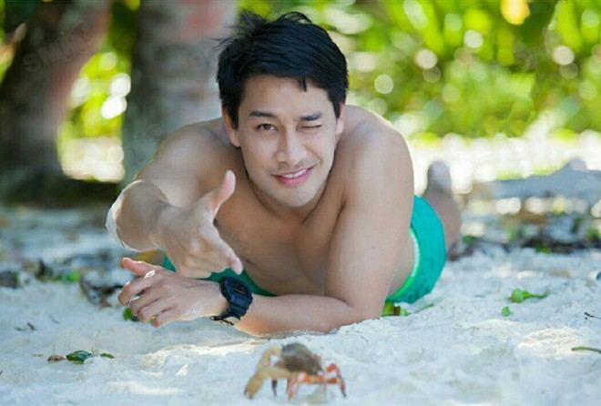 ป้อง ณวัฒน์