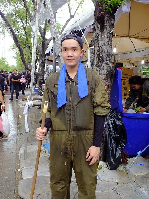 ไปเจอคนดีมา-55 27-10-59 มาทำดีเพื่อพ่อ #ทำดีเพื่อพ่อ