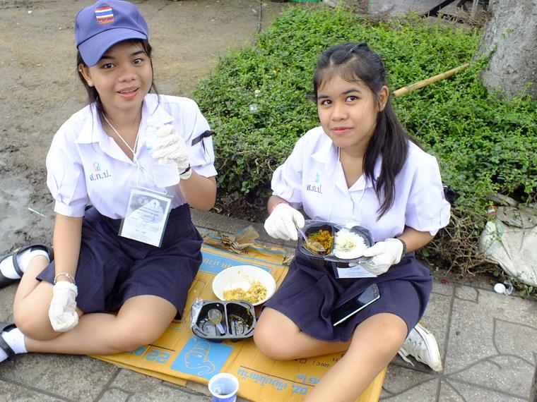 ไปเจอคนดีมา-55 27-10-59 มาทำดีเพื่อพ่อ #ทำดีเพื่อพ่อ