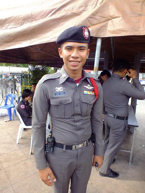 ไปเจอคนดีมา-79 31-10-59 มาทำดีเพื่อพ่อ #ทำดีเพื่อพ่อ