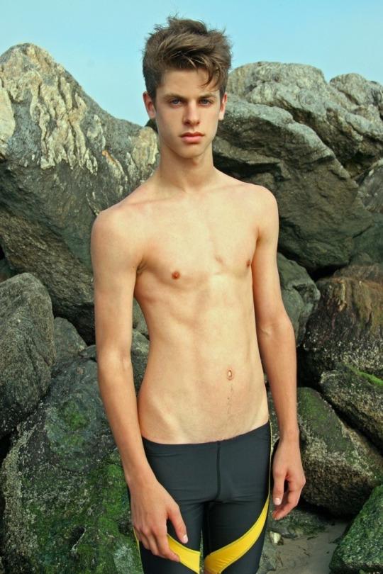 Hot guy in underwear 200