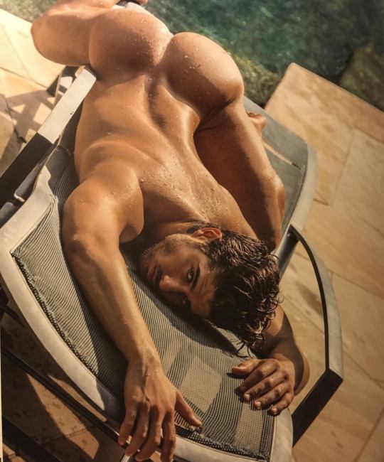 Hot guy in underwear 200
