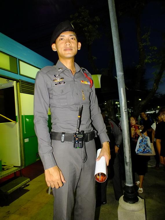 ไปเจอคนดีมา-85 01-11-59 มาทำดีเพื่อพ่อ #ทำดีเพื่อพ่อ