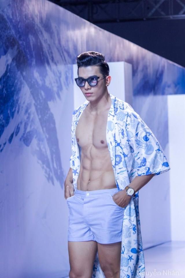 ชายมากมายหลายเข่ง08