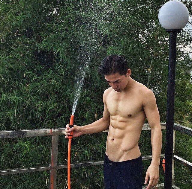แซ่บยามเยด