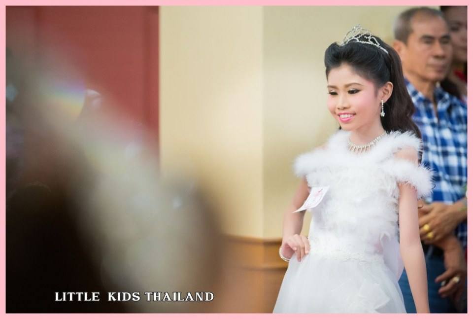 แฟชั่นโชว์การการกุศล Princess & Prince by Little kids Thailand