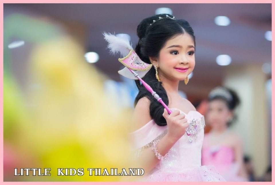 แฟชั่นโชว์การการกุศล Princess & Prince by Little kids Thailand