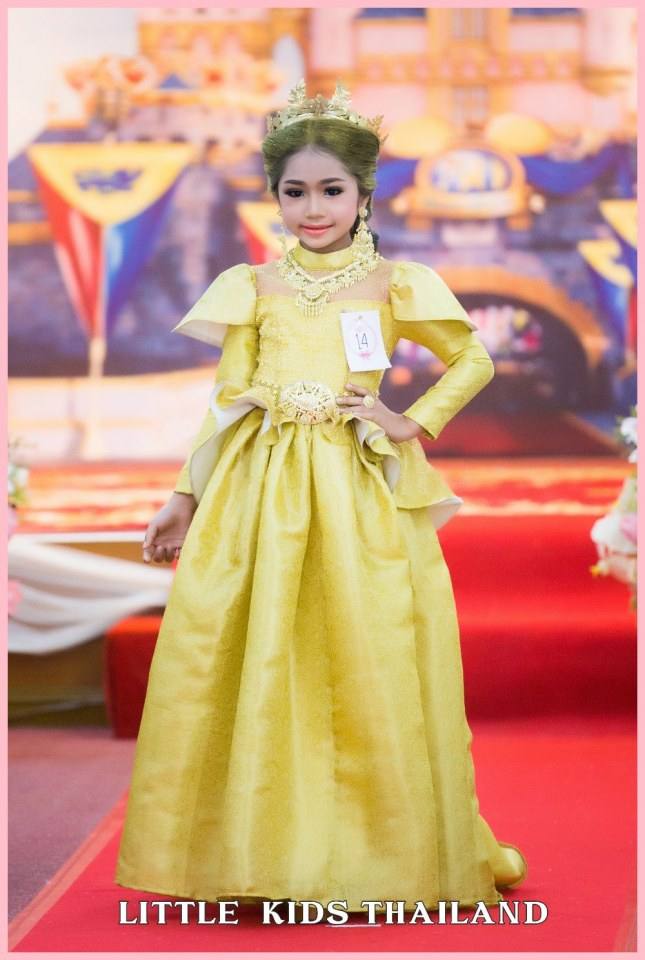 แฟชั่นโชว์การการกุศล Princess & Prince by Little kids Thailand