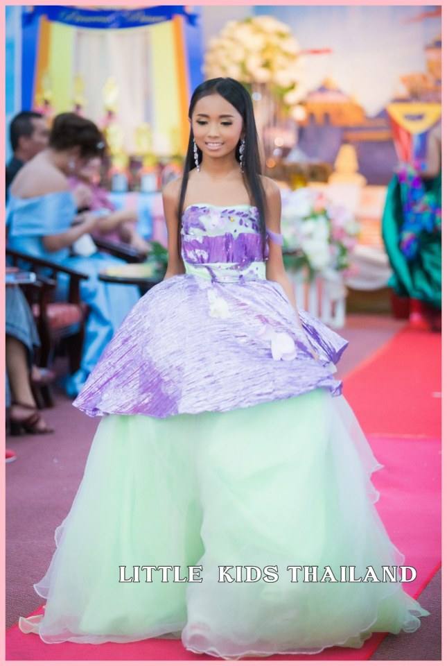 แฟชั่นโชว์การการกุศล Princess & Prince by Little kids Thailand