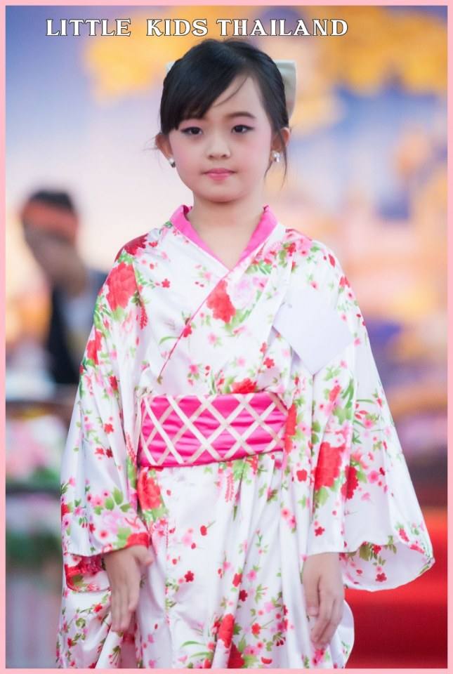 แฟชั่นโชว์การการกุศล Princess & Prince by Little kids Thailand