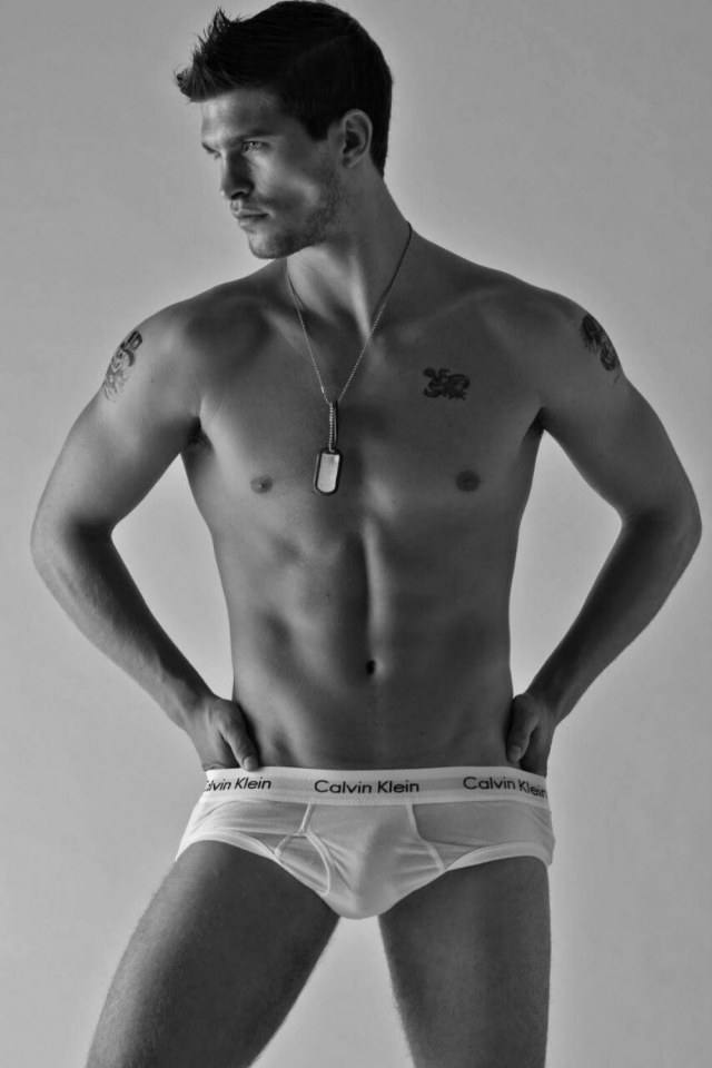 Hot guy in underwear 202