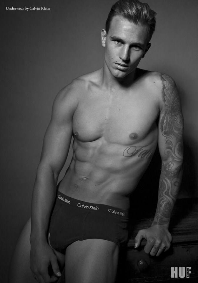 Hot guy in underwear 202