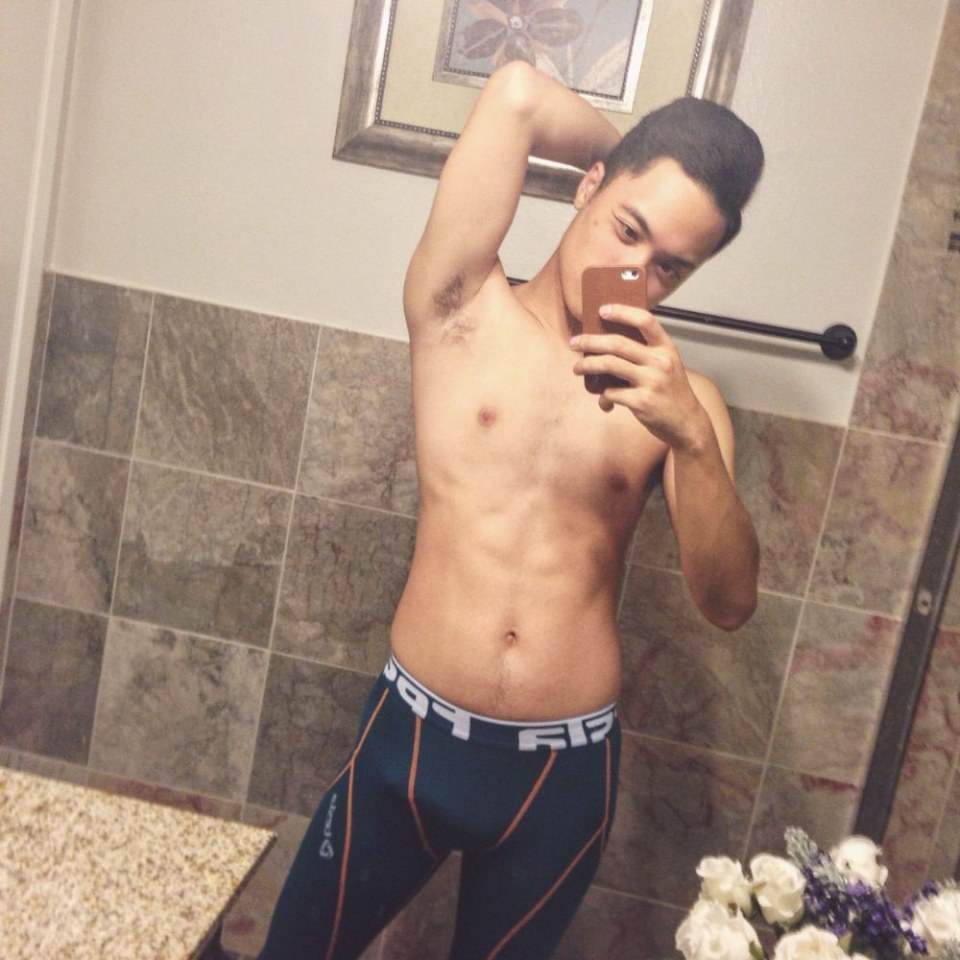 Hot guy in underwear 202