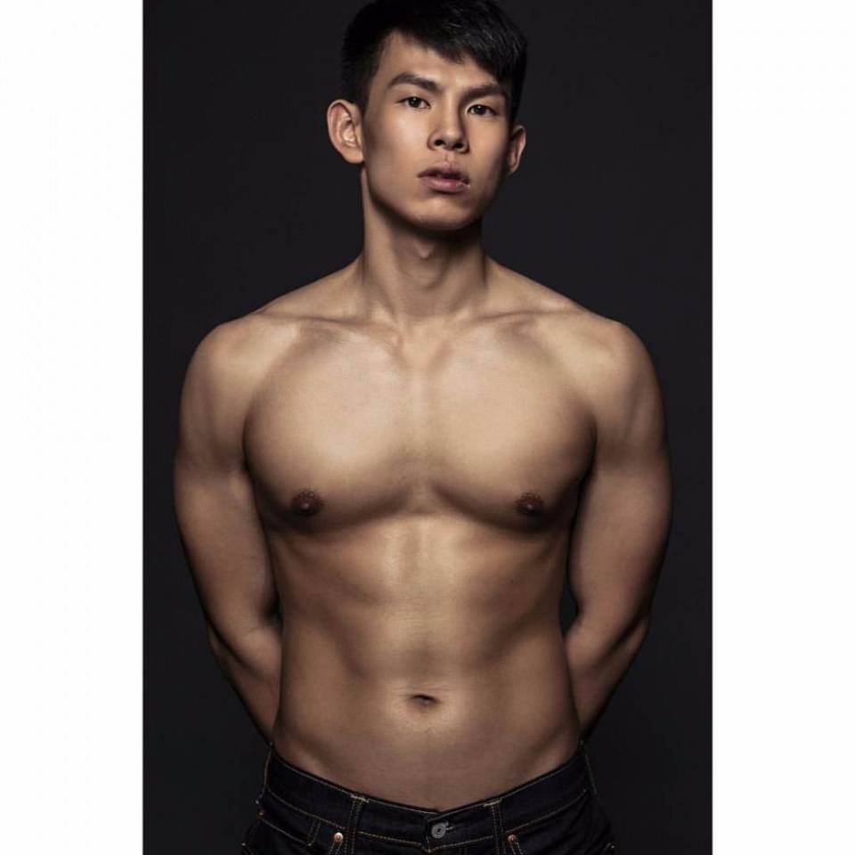 แซ่บๆอาตี๋02