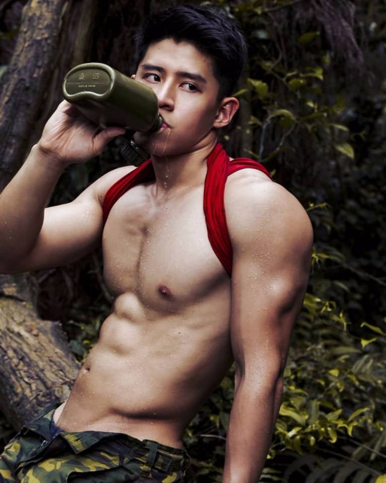 แซ่บๆอาตี๋02