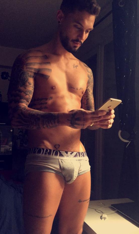 Hot guy in underwear 204