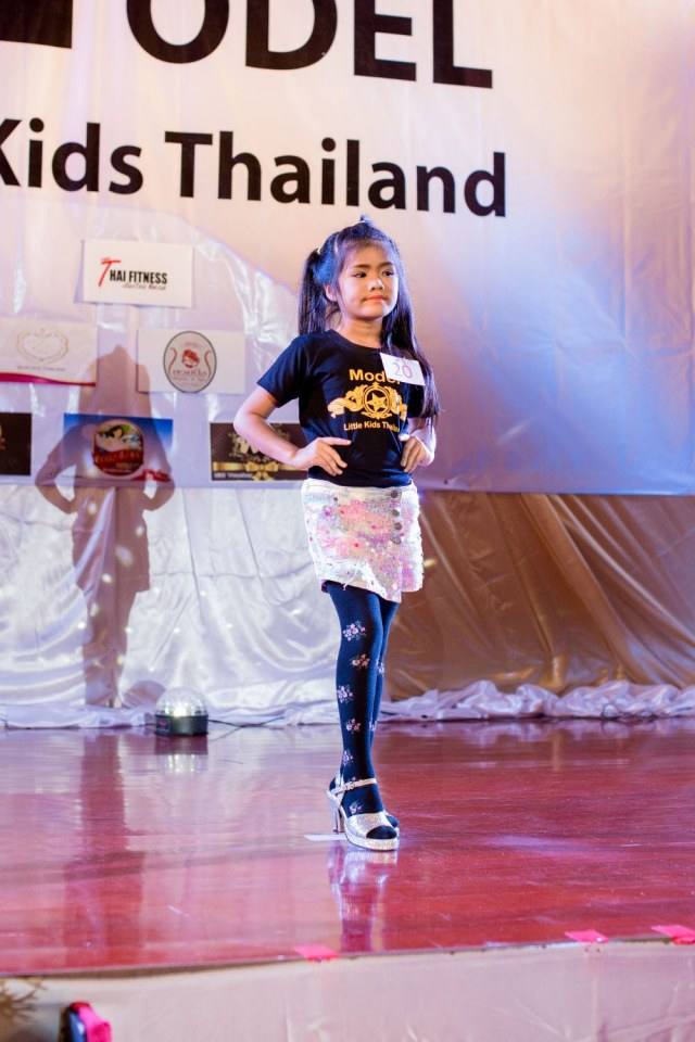 อบรมเดินแบบแฟชั่นโชว์ ดำเนินงานโดย Little Kids Thailand