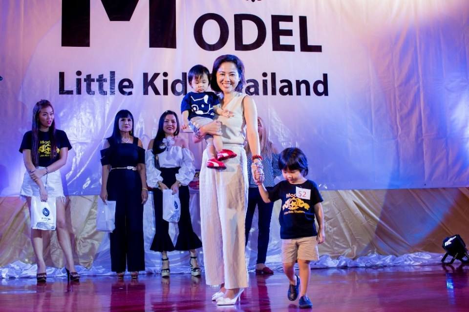 อบรมเดินแบบแฟชั่นโชว์ ดำเนินงานโดย Little Kids Thailand
