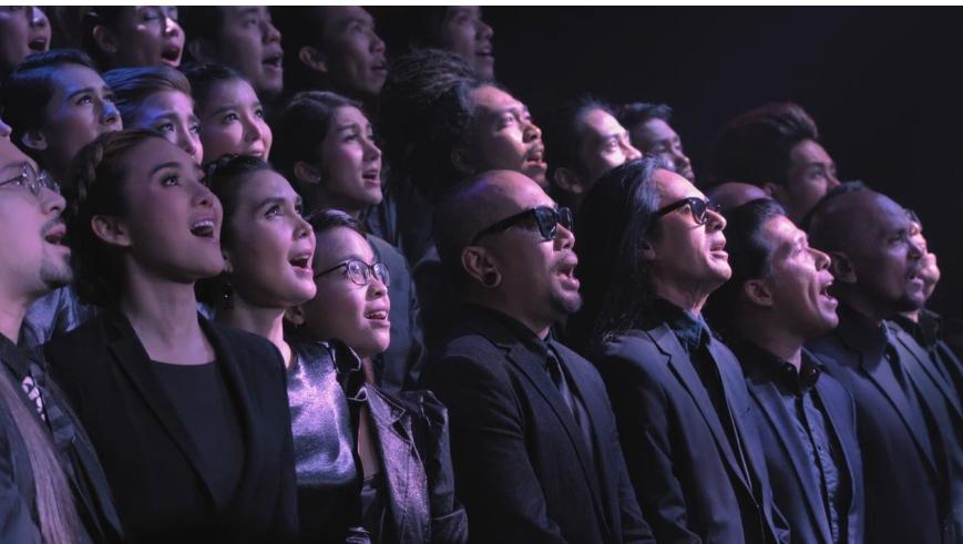 มองบนฟ้า บทเพลงพิเศษจากใจศิลปิน น้อมรำลึกคำสอนของพ่อหลวง