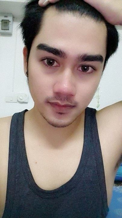 ชายหนุ่ม3