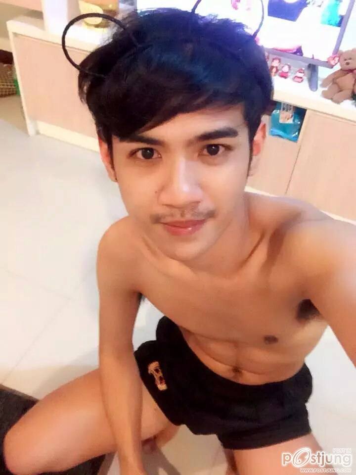 ชายหนุ่ม3