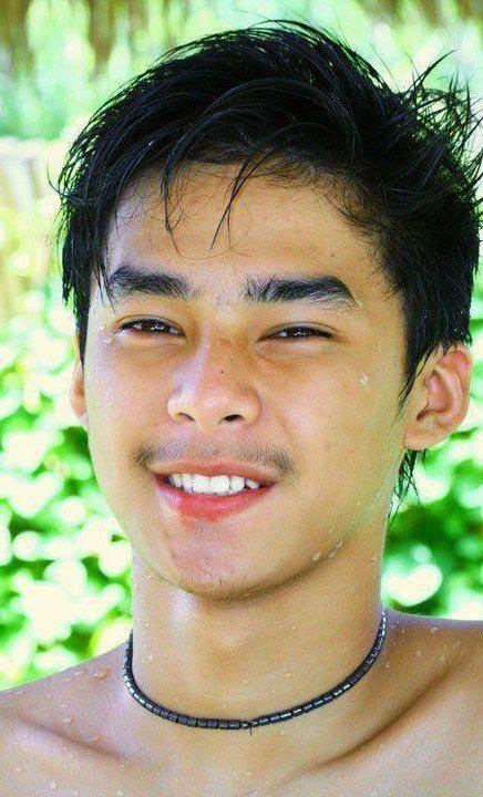ชายหนุ่ม3