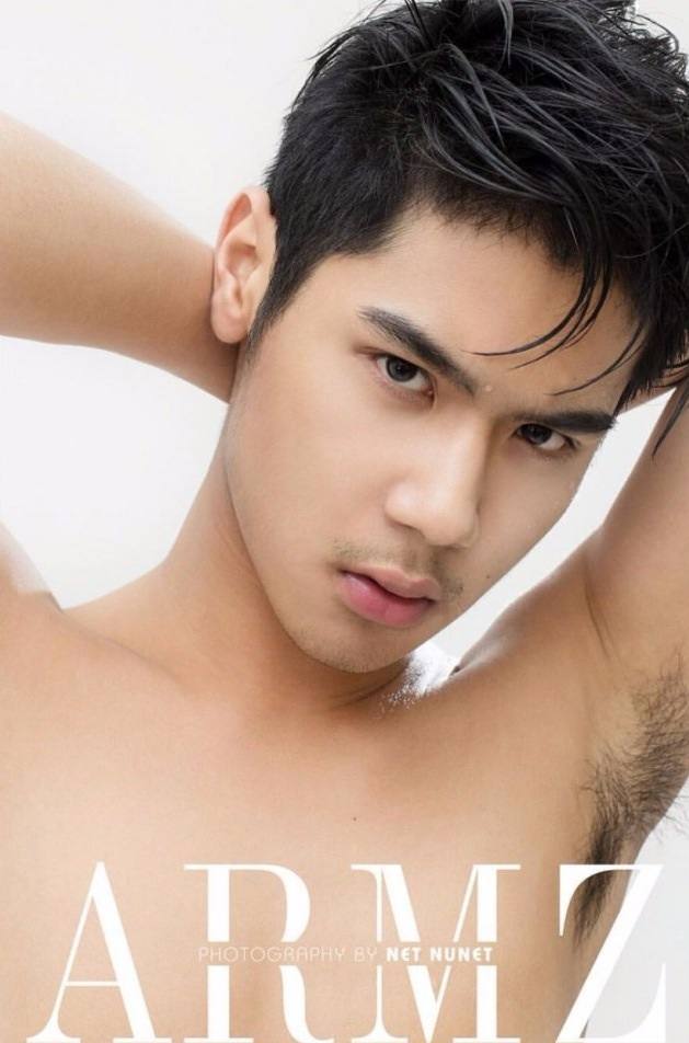 ชายหนุ่ม3