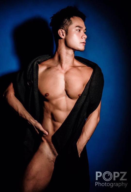 Hot guy in underwear 207