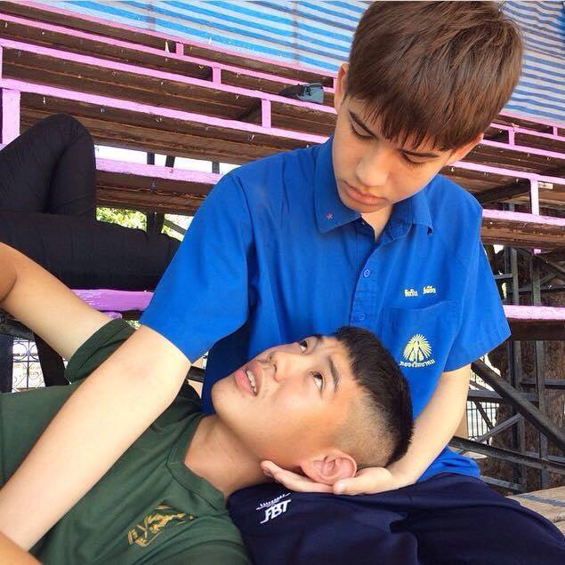 คู่เกย์น่ารัก + คลิปเหตุผลทำไมต้องกลายเป็นเกย์