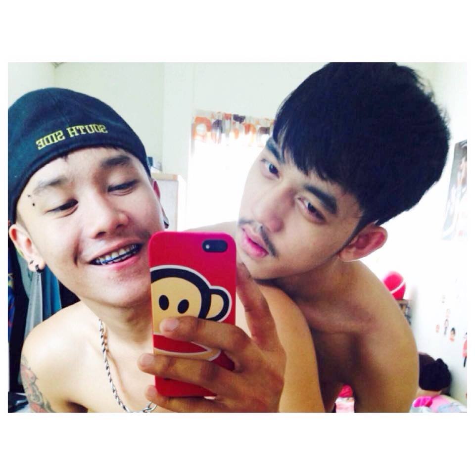 คู่เกย์น่ารัก + คลิปเหตุผลทำไมต้องกลายเป็นเกย์