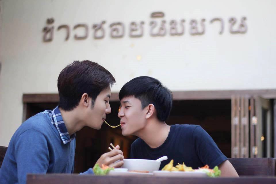 คู่เกย์น่ารัก + คลิปเหตุผลทำไมต้องกลายเป็นเกย์
