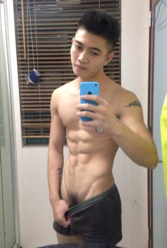 ชายหนุ่ม4