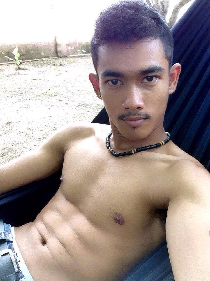 ชายหนุ่ม4
