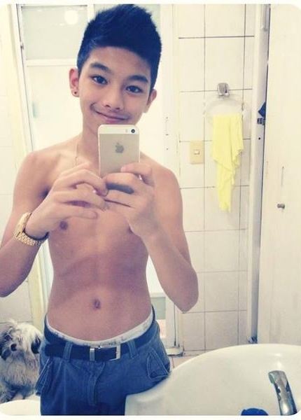 ชายหนุ่ม4