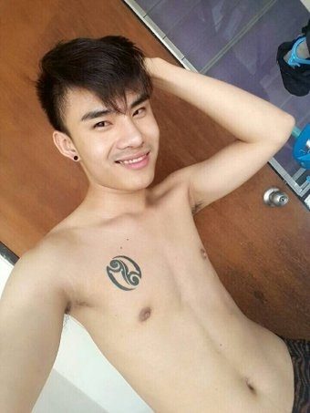 ชายหนุ่ม4