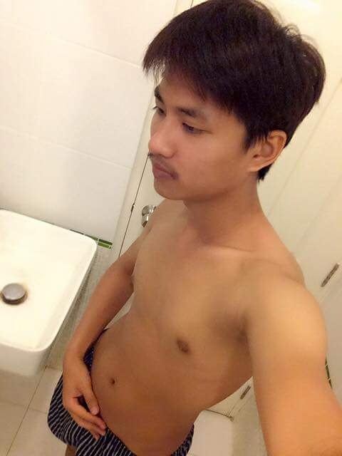 ชายหนุ่ม4