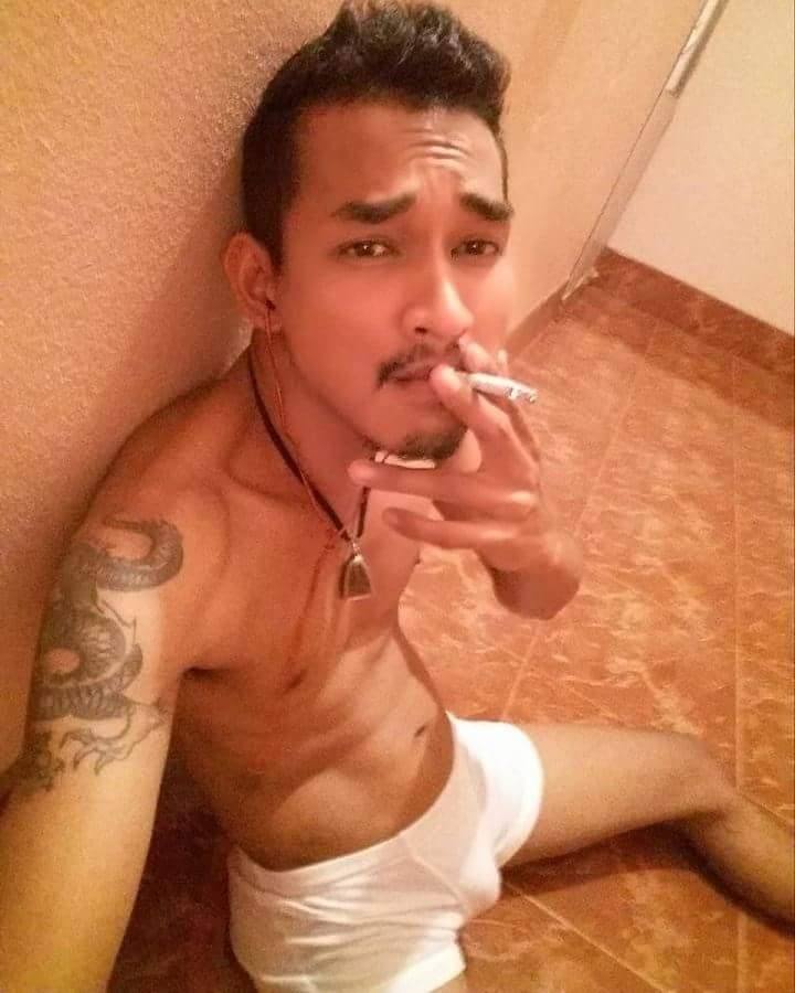 ชายหนุ่ม4