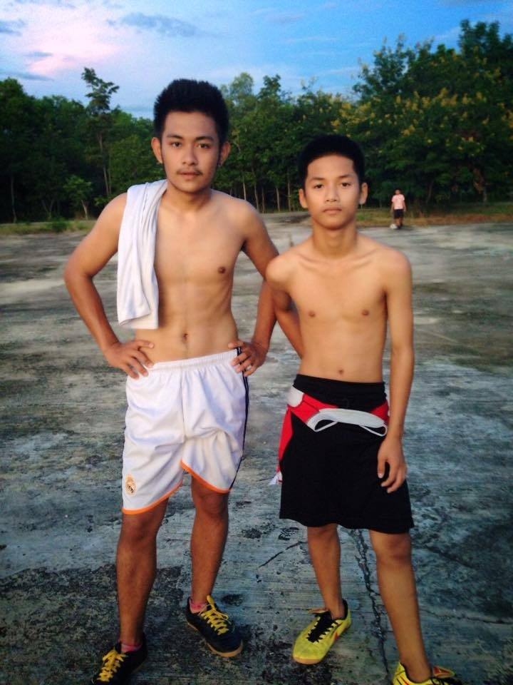ชายหนุ่ม# 2