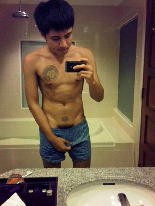 ชายหนุ่ม# 2